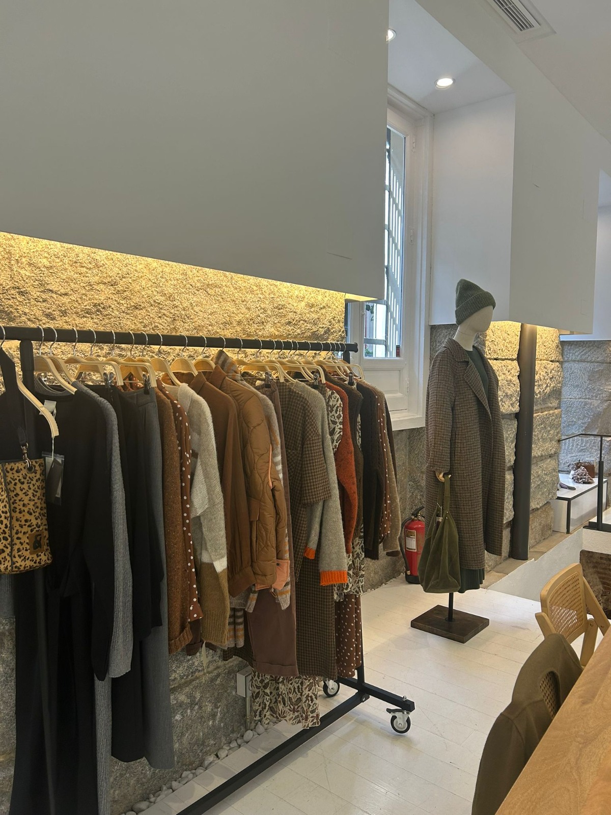 Indi1 Alquila Tu Espacio Pop Up en Madrid | Monbull Corner Belén