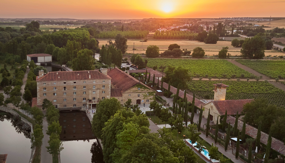 hacienda zorita exterior - Monbull Hacienda Zorita: un nuevo destino para inspirar grandes encuentros - Monbull